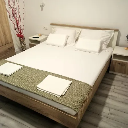 Ferienwohnung Apartman Lux Makarska Exterior foto