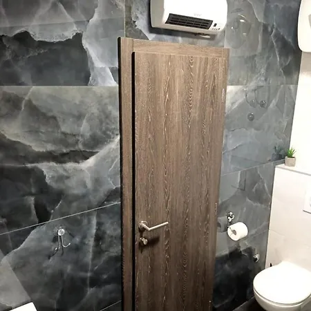 Ferienwohnung Apartman Lux Makarska Exterior foto
