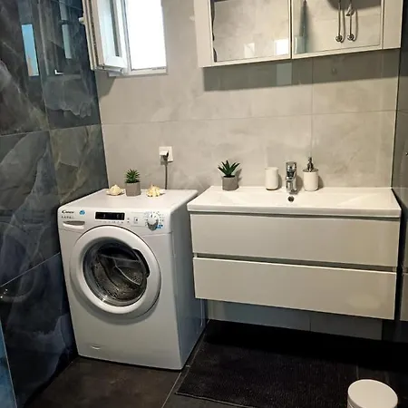 Ferienwohnung Apartman Lux Makarska Exterior foto